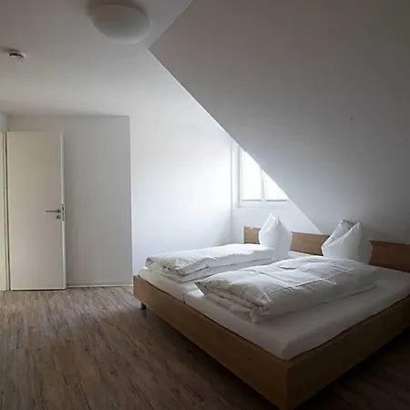 מלון Boardinghouse N22 Oberboihingen Kirchentellinsfurt
